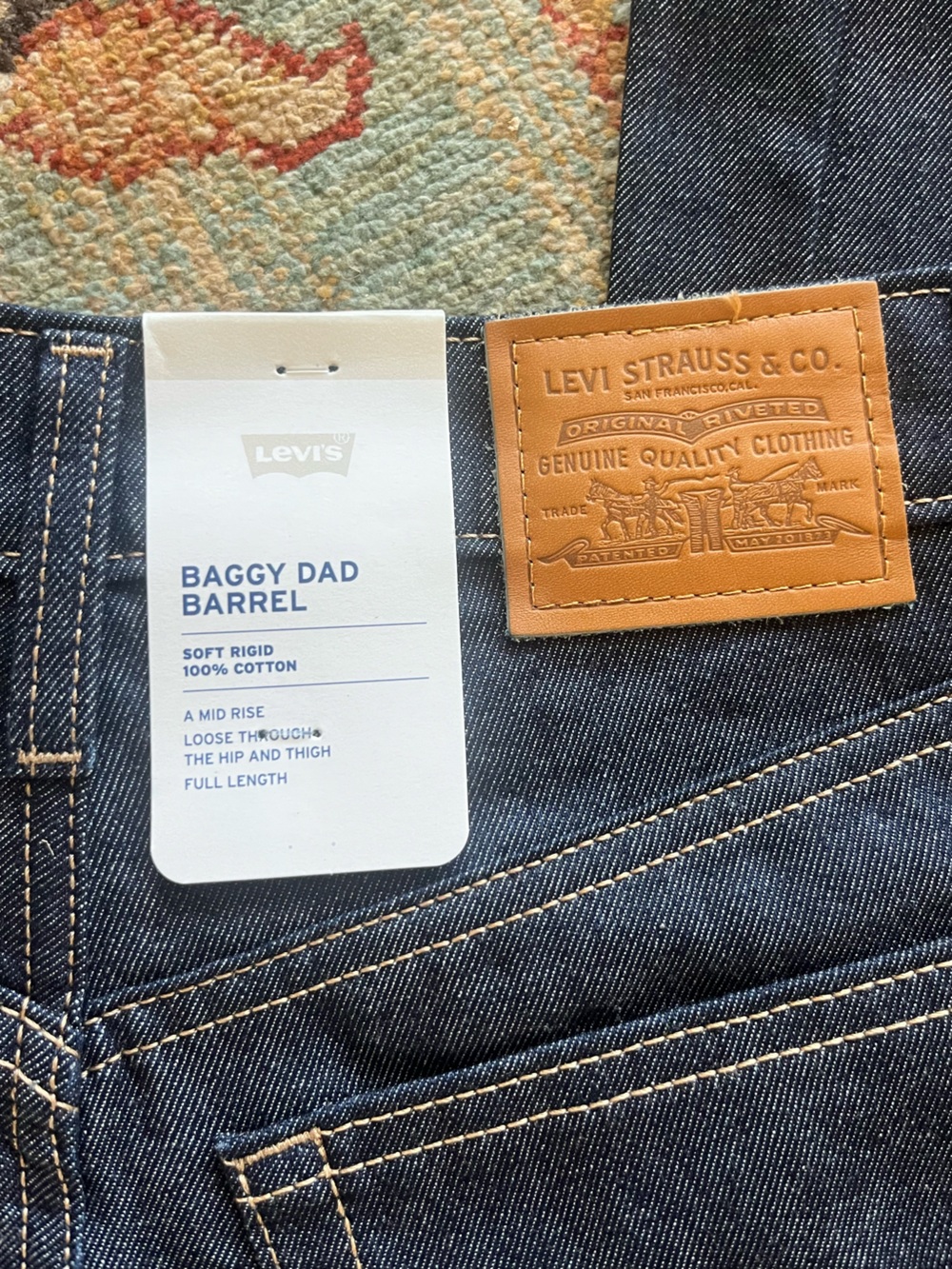 Levi’s Baggy Dad Barrel Jeans Dark wash SZ 26 NWT - Picture 10 of 11